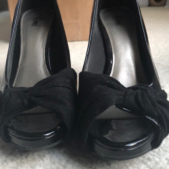 Fiona 4 1/2” Heels. Blk Pat. Leather/Faux Suede - Picture 7 of 7